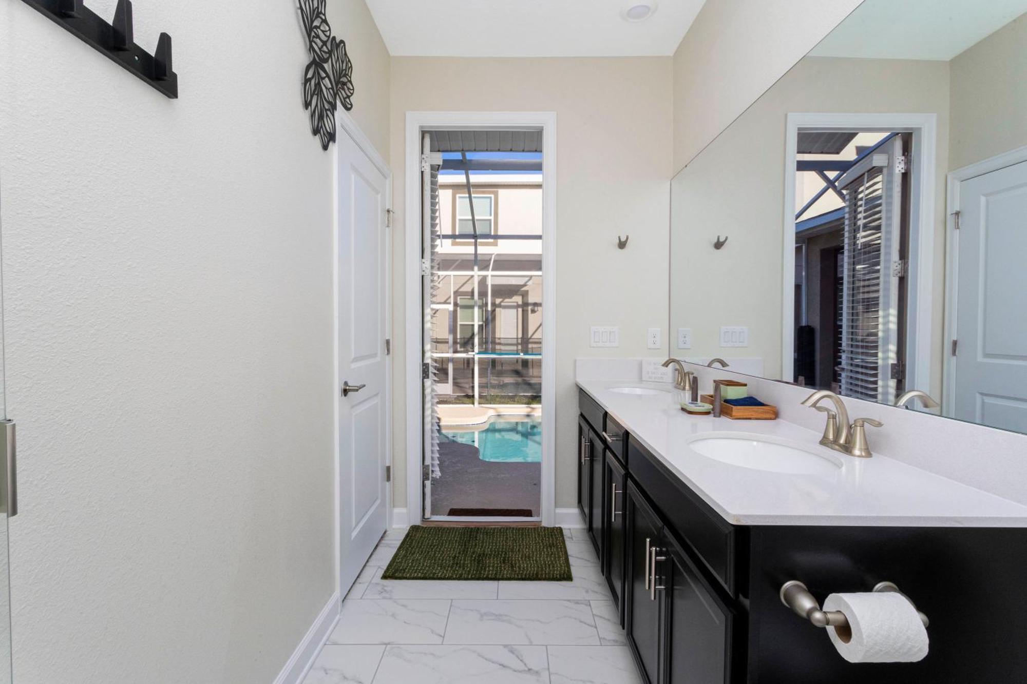 664 Ws 5br Single-family Luxury: Private Pool Holiday home